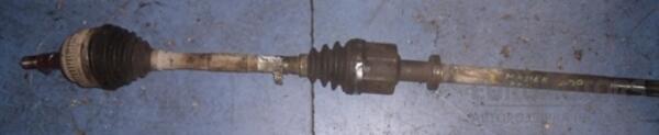 Піввісь передня права (28 / 39шл) ABS (51) 06- (Привід) Renault Master 2.5dCi 1998-2010 8200414937 1075 - 3