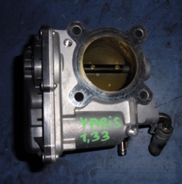 Дроссельная заслонка электро Toyota Yaris 1.33 16V 2006-2011 2203047010 23273 - 2