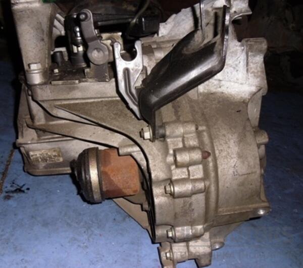 МКПП (механічна коробка перемикання передач) 5-ступка Ford C-Max 2.0 16V 2003-2010 6m5r7002vc 23410 - 3
