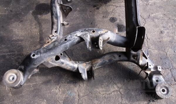 Балка задня нижня VW Touareg 2002-2010 7L0500041 23731 - 2