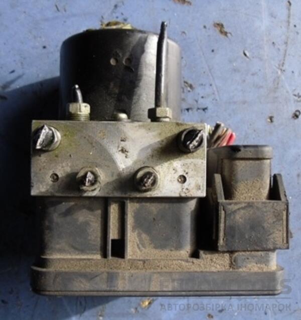 Блок ABS Ford Focus (II) 2004-2011 8m512c405aa 24057 - 2