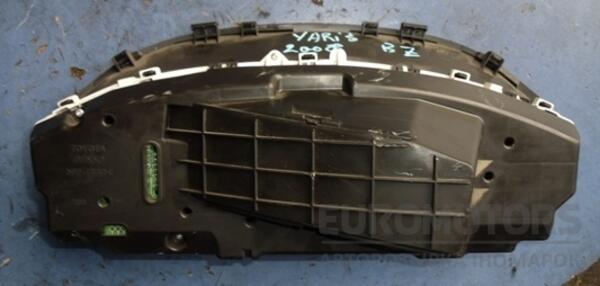 Панель приладів (МКПП) Toyota Yaris 2006-2011 838000D660 24619 - 2
