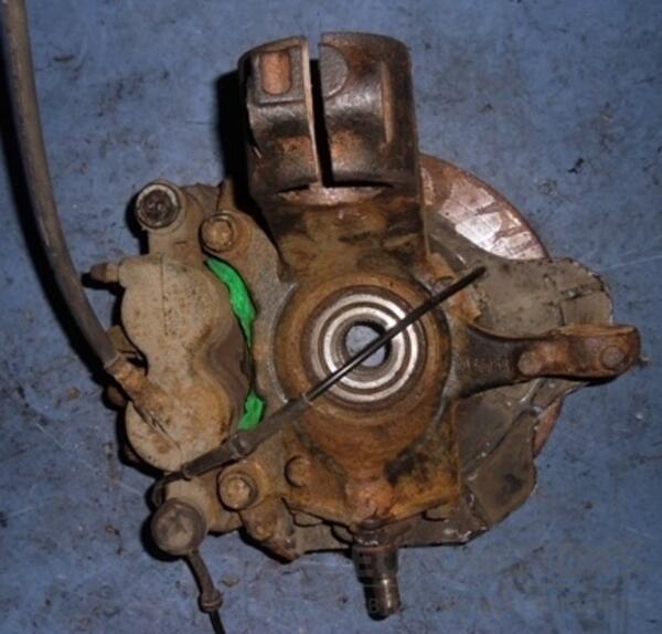 Поворотний кулак правий з ABS R15 Citroen Jumper 2006-2014 06e25n 24839 - 2