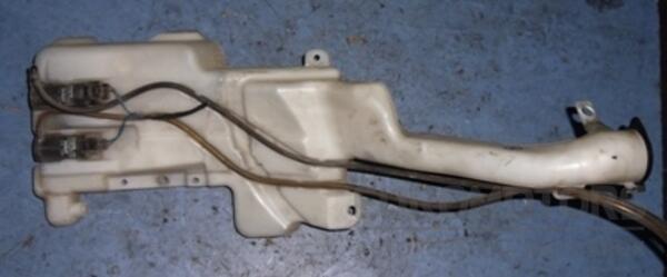 Бачок омывателя -03 Toyota Rav 4 2000-2005 60851045 25304 - 2