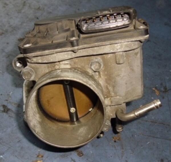 Дросельна заслінка електро Lexus RX 3.0, 3.3 V6 24V 2003-2009 2203020060 25609 - 3