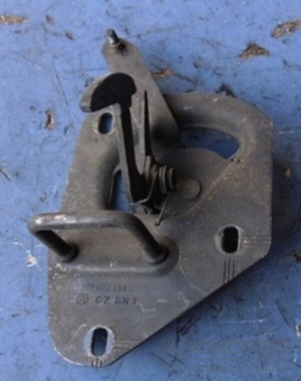 Гачок капота (відповідна частина замку капота) Skoda Fabia 1999-2007 640823480E 26703 - 2