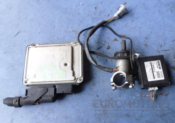 Блок управління двигуном комплект Iveco Daily 2.3hpi, 3.0hpi (E3) 1999-2006 0281012193 26729 - 2