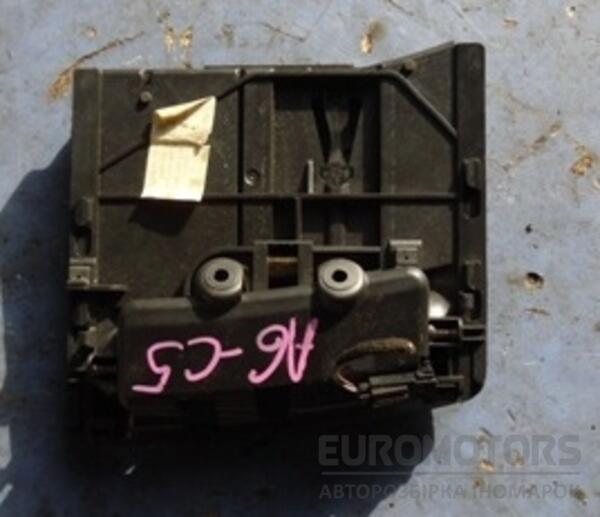 Попільничка передня Audi A6 (C6) 2004-2011 4F1857951 27077 - 2