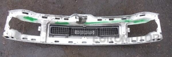 Решетка радиатора Iveco Daily (E3) 1999-2006 3080990 29718 - 2