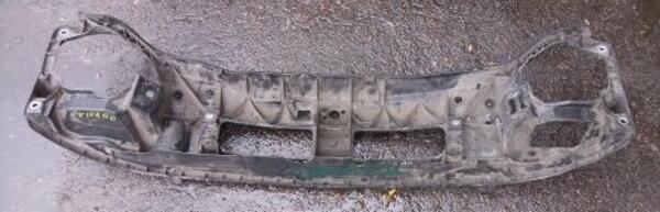 Панель передня (окуляр, телевізор) 06- Renault Trafic 2001-2014 8200411916 29729 - 2