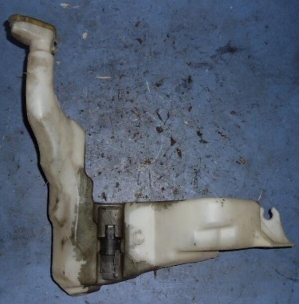 Бачок омивача 03- Renault Master 1998-2010 8200146985 30709 - 2