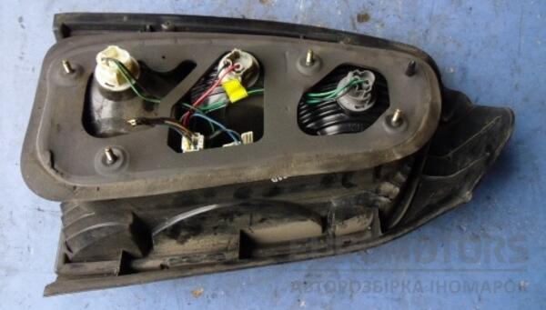 Фонарь правый -04 Hyundai Trajet 2000-2008 924023a020 31025 - 2