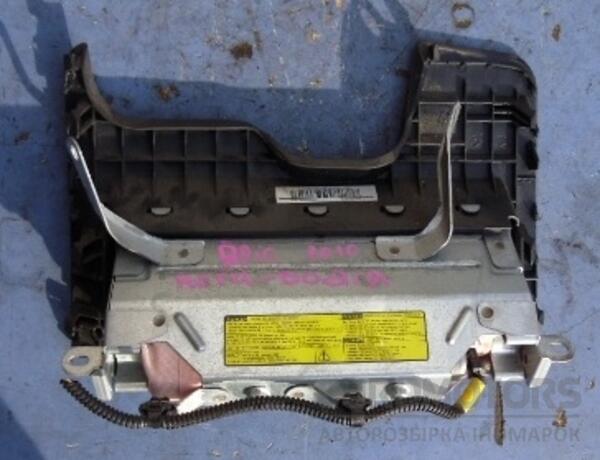 Подушка безопасности левая для ног Airbag Toyota Yaris 2006-2011 305477010FKA 31162 - 2