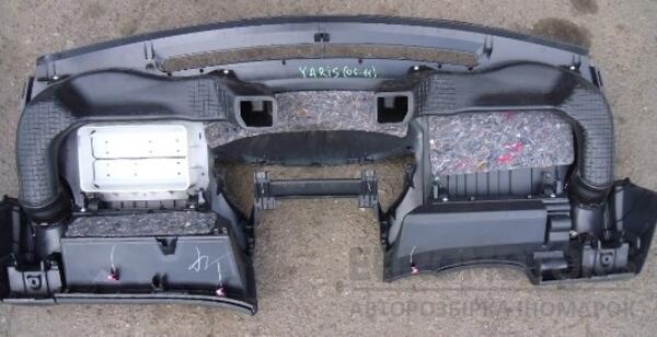 Торпедо під Airbag Toyota Yaris 2006-2011 553020D010 31350 - 2