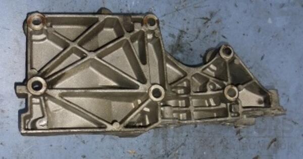 Кронштейн генератора VW Caddy 1.9tdi (III) 2004-2015 03g903143a 32133 - 2
