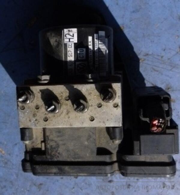 Блок ABS VW Golf (VI) 2008-2013 1K0907379AT 33031 - 2
