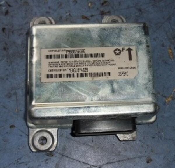 Блок управління AIRBAG Jeep Cherokee 1990-2001 56007323ae 33210 - 2