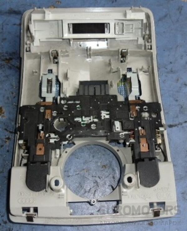Плафон салонный передний Audi A4 (B7) 2004-2007 8e0947135e 33321 - 2