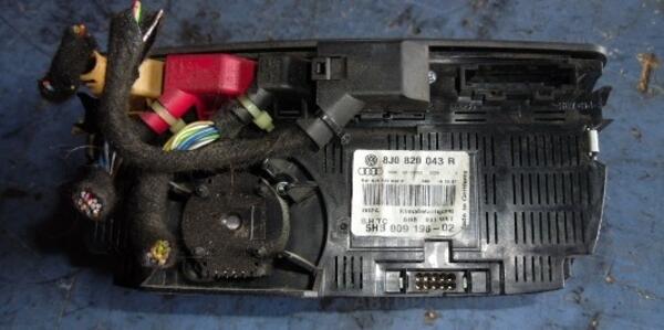 Блок управління кліматичною установкою Audi TT (8J) 2006-2015 8j0820043r 33624 - 2
