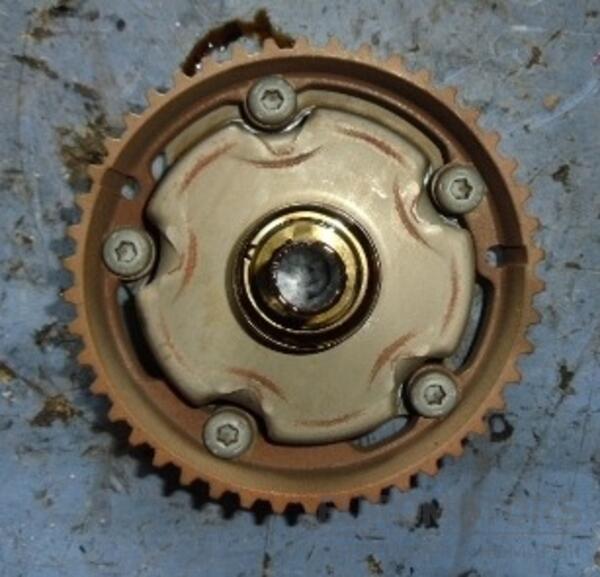 Шестерня впускного распредвала Opel Astra 1.6 16V (H) 2004-2010 5636632 33886 - 2
