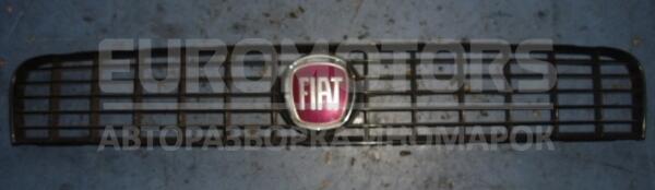 Решeтка радіатора Fiat Grande Punto 2005  34148  euromotors.com.ua