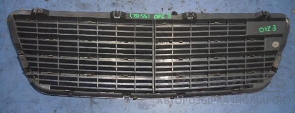 Решетка радиатора (99-) Mercedes E-class (W210) 1995-2002 2108800583 34155 - 2