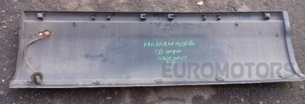 Накладка кузова права середня зовнішня Iveco Daily (E3) 1999-2006 500326827 34321 - 2