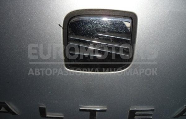 Ручка кришки багажника зовнішня хетчбек (значок емблема) Seat Altea 2004-2015 6J4827565 35310  euromotors.com.ua