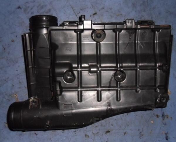 Корпус воздушного фильтра VW Golf 1.4TFSI (tGi) (VII) 2012-2020 04E129611G 36009 - 2