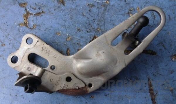 Кронштейн проушина двигуна VW Caddy 2.0tdi 16V (III) 2004-2015 03L103369AF 36305 - 2
