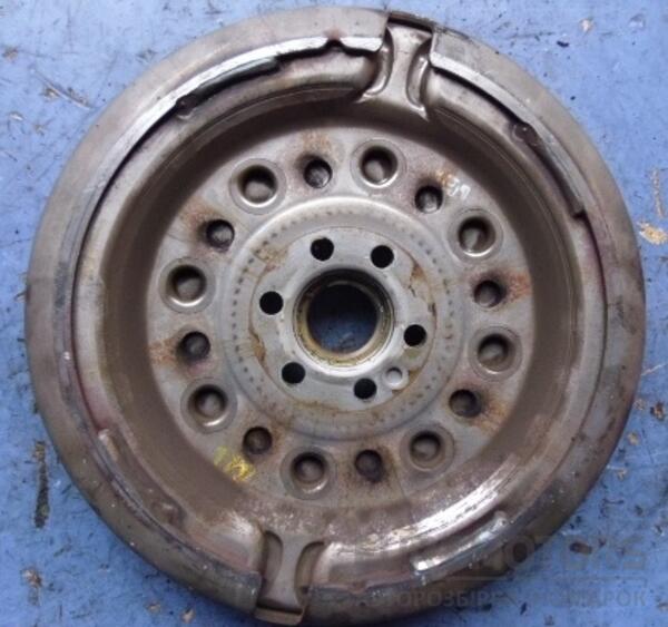 Маховик демпферний VW Caddy 1.6tdi (III) 2004-2015 03L105266CD 36325 - 2