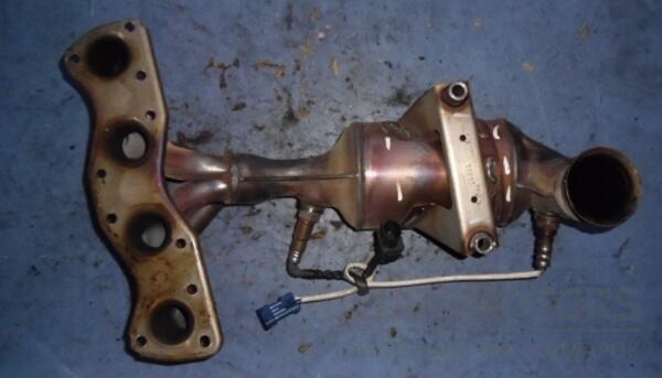 Колектор випускний з каталізатором Peugeot 207 1.6 16V 2006-2013 V758961980 36383 - 2