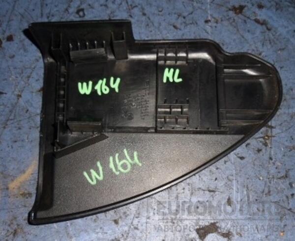 Накладка салонна Mercedes M-Class (W164) 2005-2011 A1649240437 36885 - 2