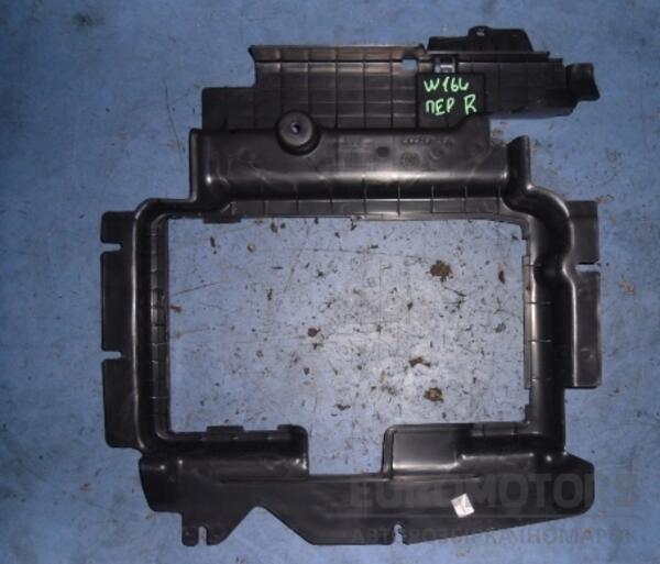 Накладка права АКБ Mercedes M-Class (W164) 2005-2011 A1646802018 36968 - 2
