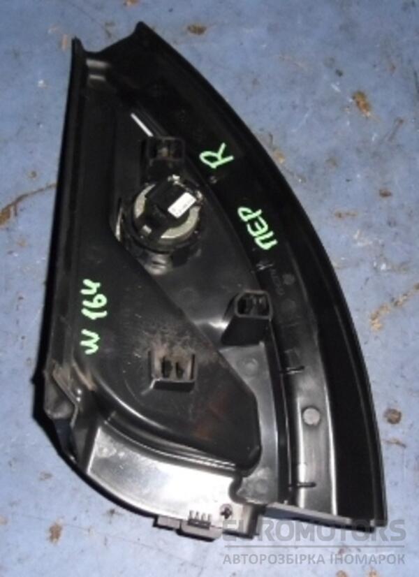 Кришка дзеркала внутрішня права Mercedes M-Class (W164) 2005-2011 A1647201670 37118 - 2