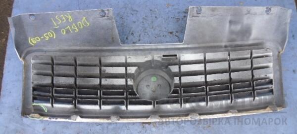 Решетка радиатора 05- Fiat Doblo 2000-2009 735395576 37682 - 2