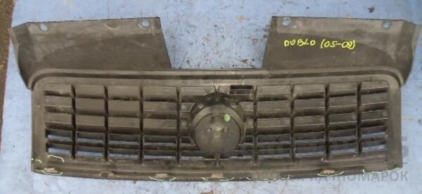 Решітка радіатора 05- Fiat Doblo 2000-2009 735395576 37698 - 2