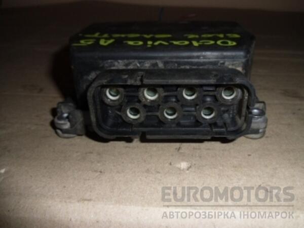 Блок електронний магнітних клапанів Skoda Octavia (A5) 2004-2013 6Q0906625 39690 - 2