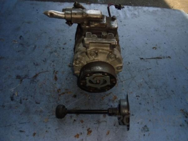Компресор кондиціонера Audi A4 4.2 (B7) 2004-2007 4472209381 40750 - 3