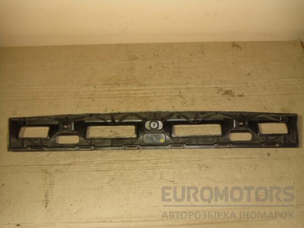 Направляющая заднего бампера центральная VW Scirocco 2008-2017 1K8807863A 41411 - 2