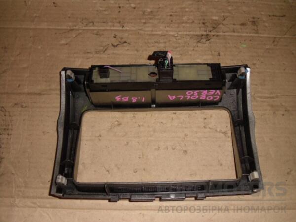 Накладка декоративная Toyota Corolla Verso 1.8 16V 2004-2009 554170F010 41823 - 2