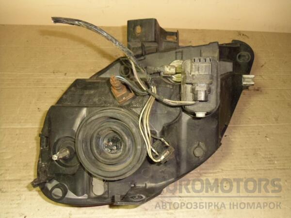 Фара правая (жовтий поворотник 03-) Renault Kangoo 1998-2008 8200150617 42295 - 2