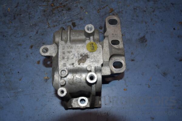 Опора двигателя правая VW Scirocco 2.0tdi 16V 2008-2017 1k0199262cd 42607 - 2
