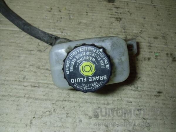 Бачок головного гальмівного циліндра Lexus RX 2003-2009 13231140330 43589 - 2