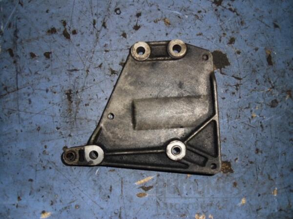Кронштейн кондиционера Opel Astra (H) 2004-2010 55188268 43836 - 2
