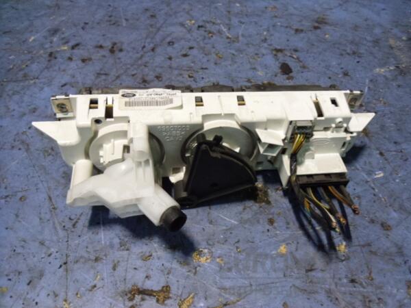 Блок управления печкой механ с конд Ford Focus (II) 2004-2011 3M5T19980AD 44233 - 2