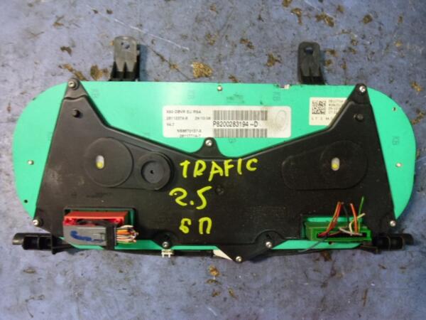 Панель приборов Renault Trafic 2001-2014 8200283194 46308 - 2