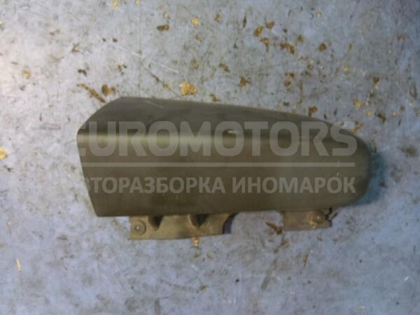 Клык левый верхний (над фонарем) Opel Vivaro 2001-2014 8200229874 46310  euromotors.com.ua