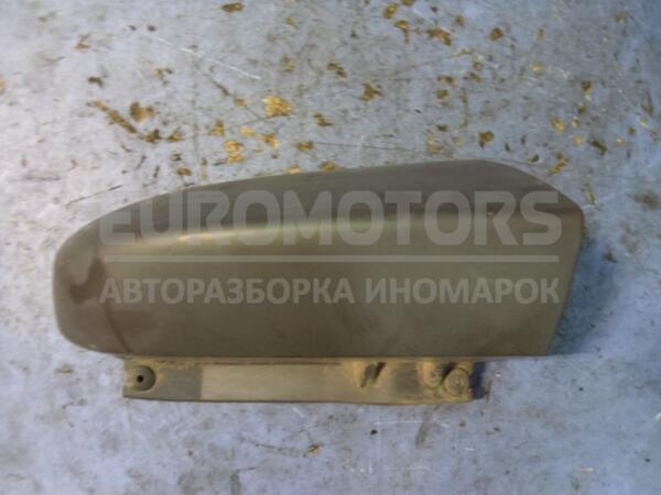 Клык правый верхний (над фонарем) Opel Vivaro 2001-2014 8200229880 46312  euromotors.com.ua