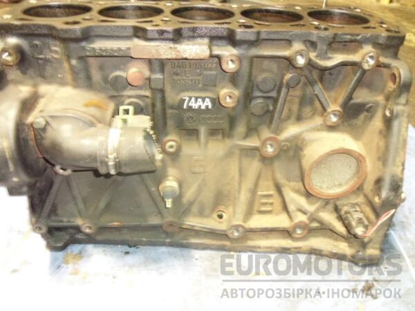 Блок двигуна VW LT 2.5tdi (II) 1996-2006 046103021E 46960 - 2
